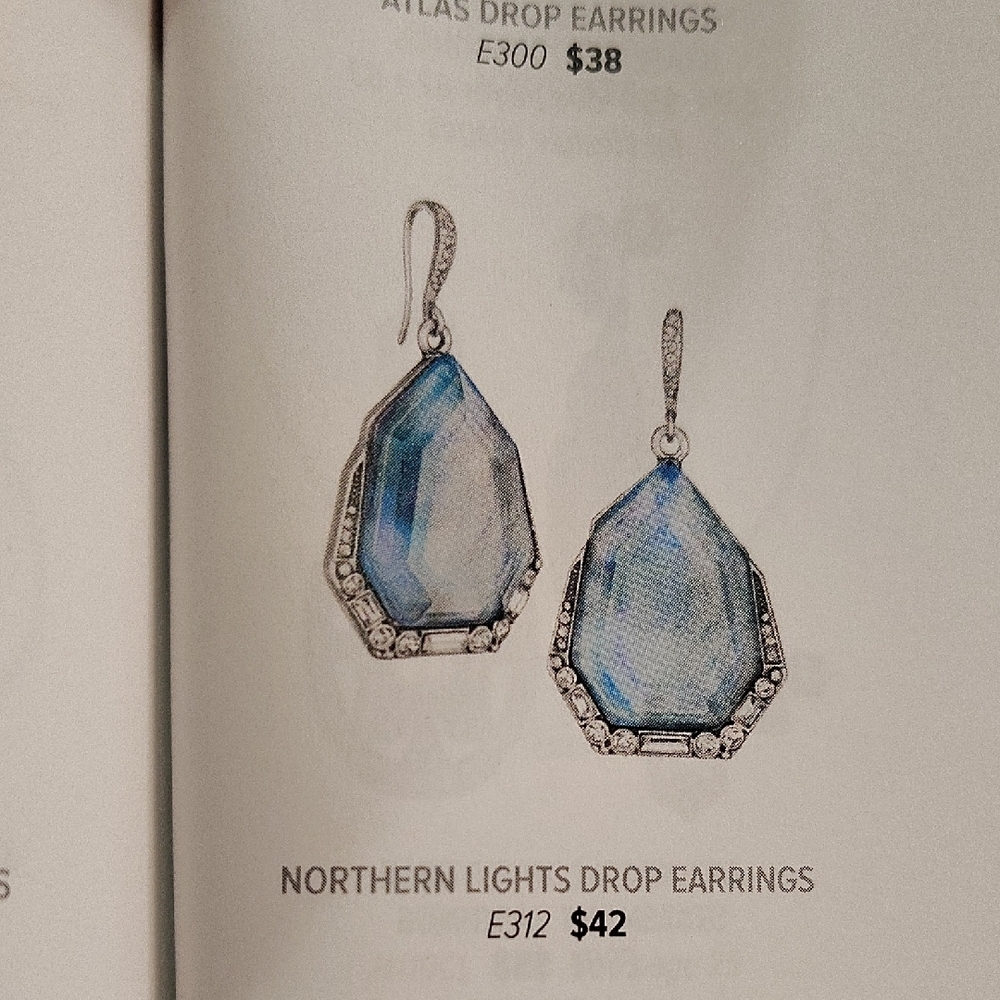 Chloe + Isabel Rue Royale Statement Bracelet & Northern Lights Earrings - Picture 4 of 4